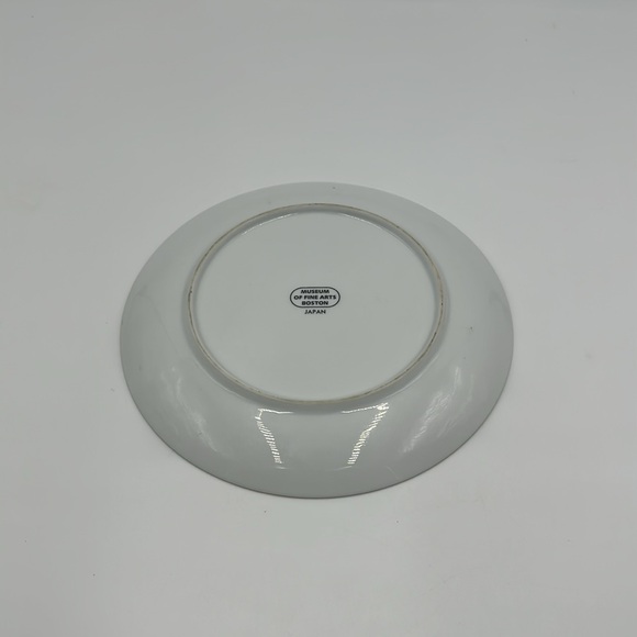 Museum Of Fine Arts Boston Japan Flower & Vase Pattern Plate Dish 7.75" - Picture 5 of 9